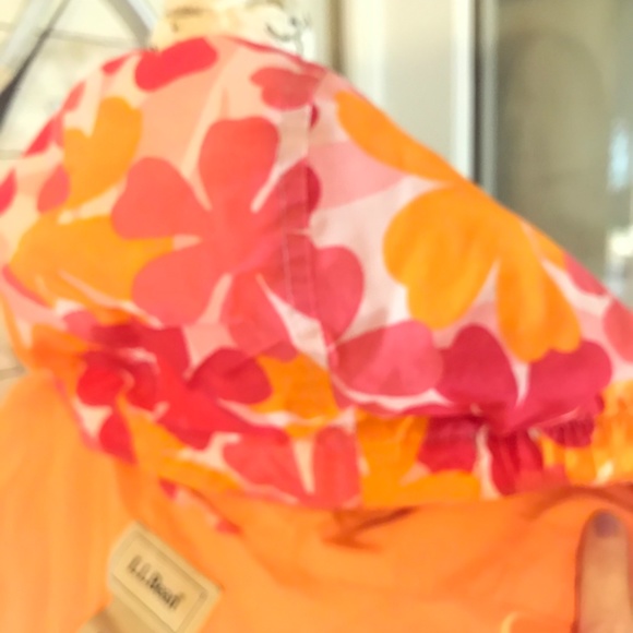 L L bean Flower power hooded wind breaker rain jacket - Picture 9 of 14